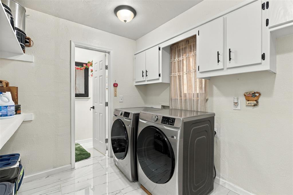 9908 Rockwell Terrace Property Photo 26