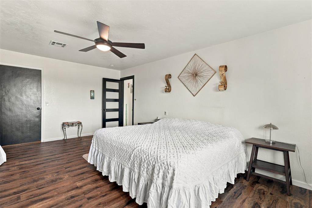 9908 Rockwell Terrace Property Photo 39