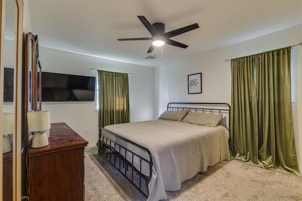 203 Jeffries Drive Property Photo 20