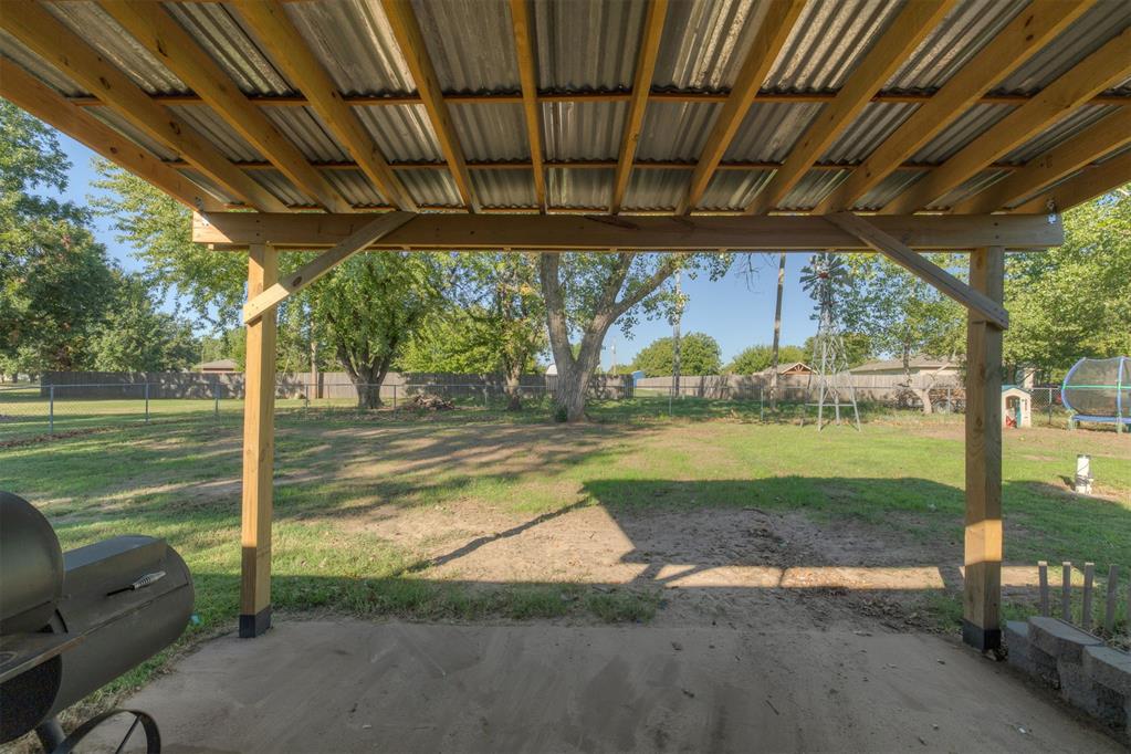 203 Jeffries Drive Property Photo 36