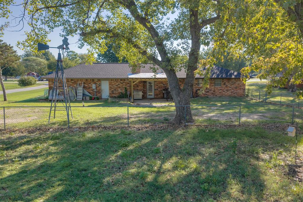 203 Jeffries Drive Property Photo 42
