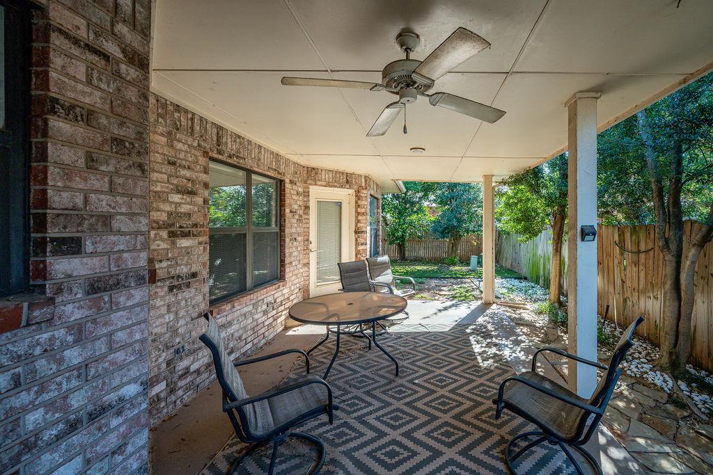 11904 Barrywood Drive Property Photo 34