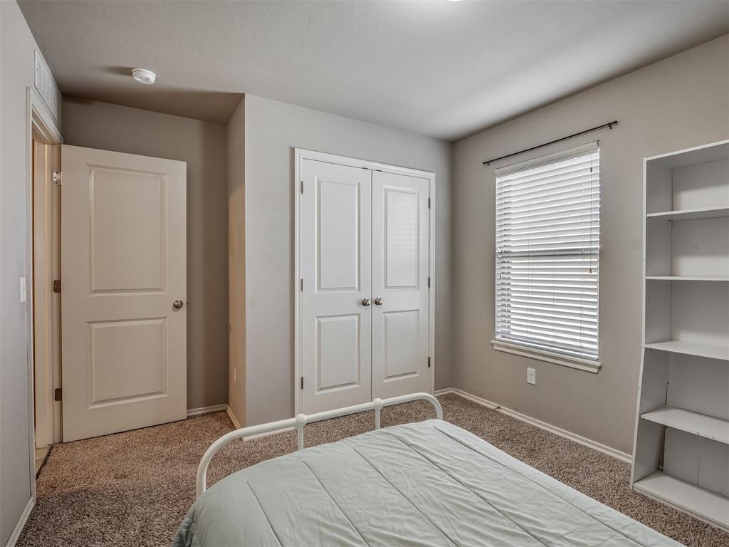 915 Eaglerock Lane Property Photo 36