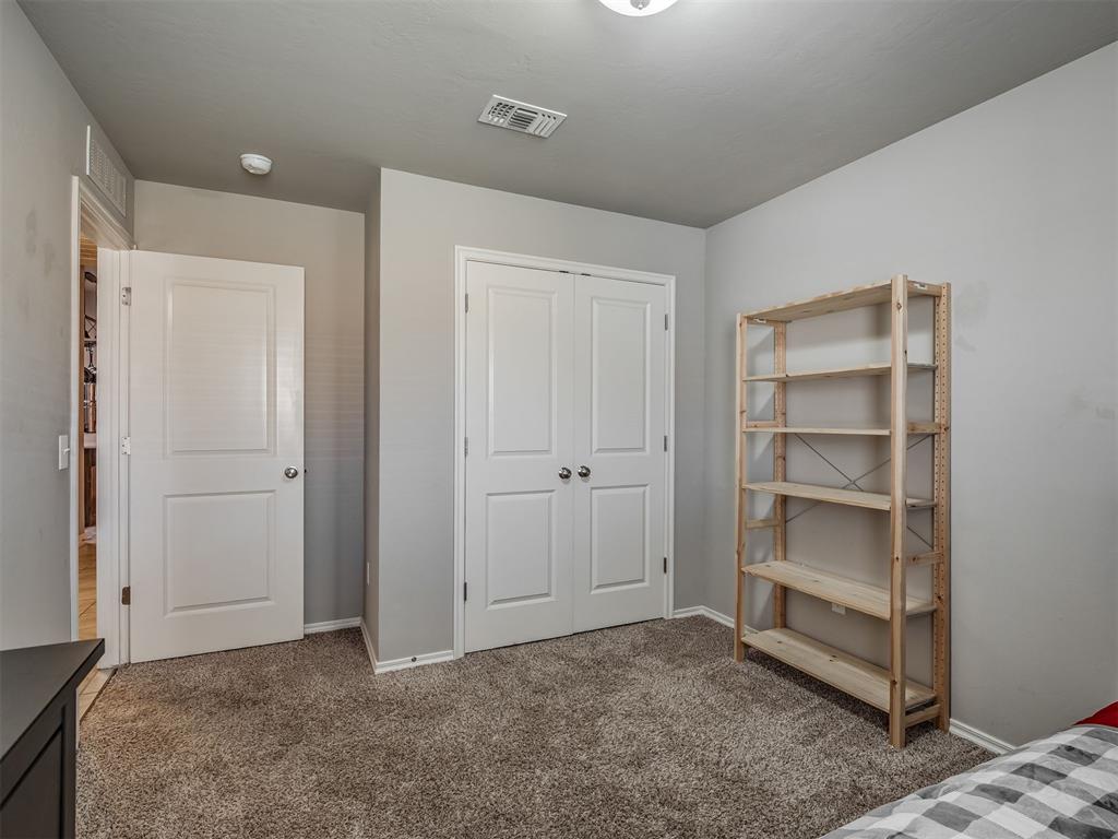 915 Eaglerock Lane Property Photo 38
