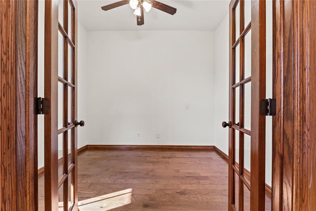 1304 Crimson Drive Property Photo 6