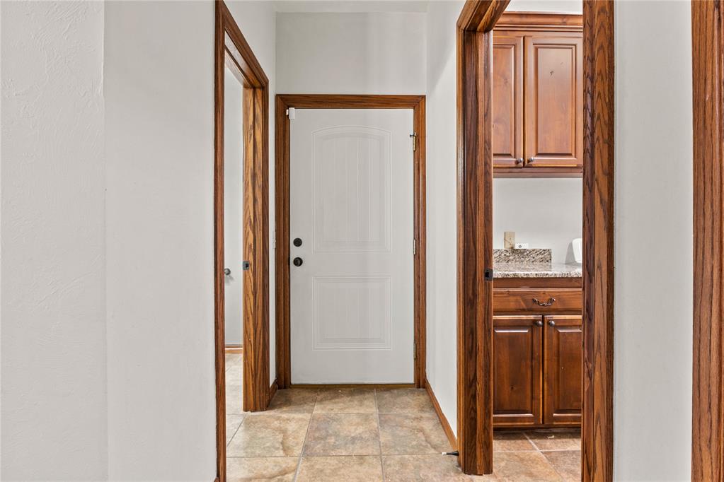 1304 Crimson Drive Property Photo 19
