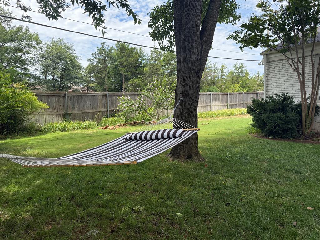 1201 Glenbrook Terrace Property Photo 18