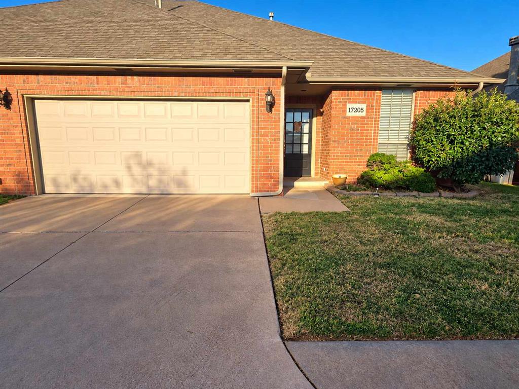 17205 Cedar Drive Property Photo 1