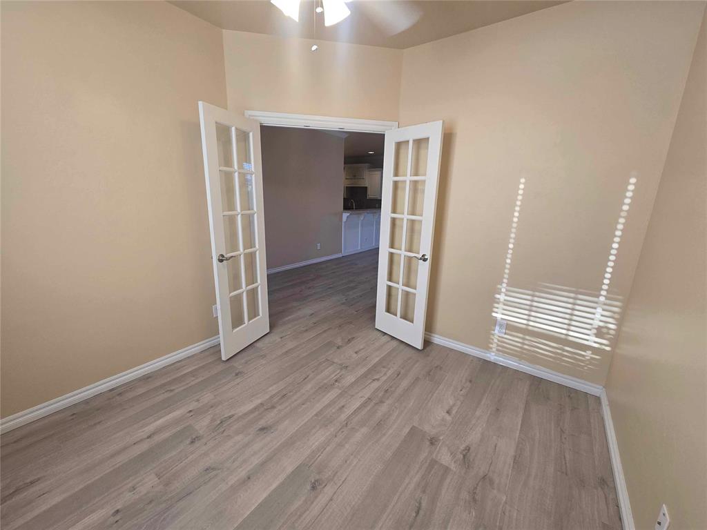 17205 Cedar Drive Property Photo 4