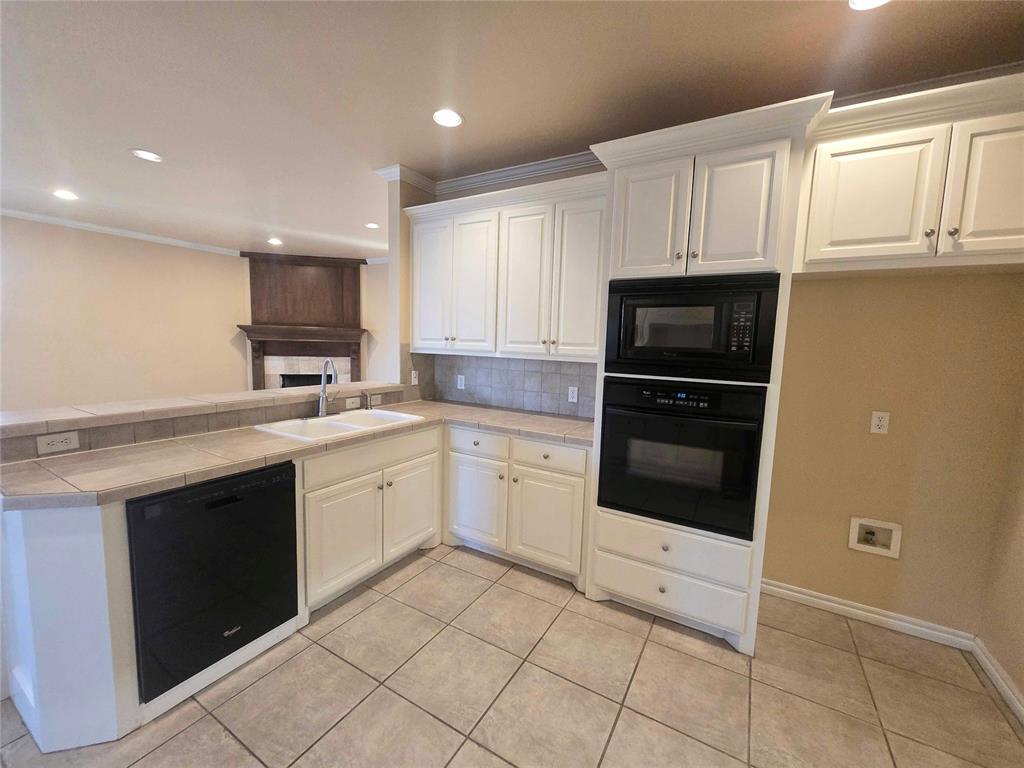 17205 Cedar Drive Property Photo 6
