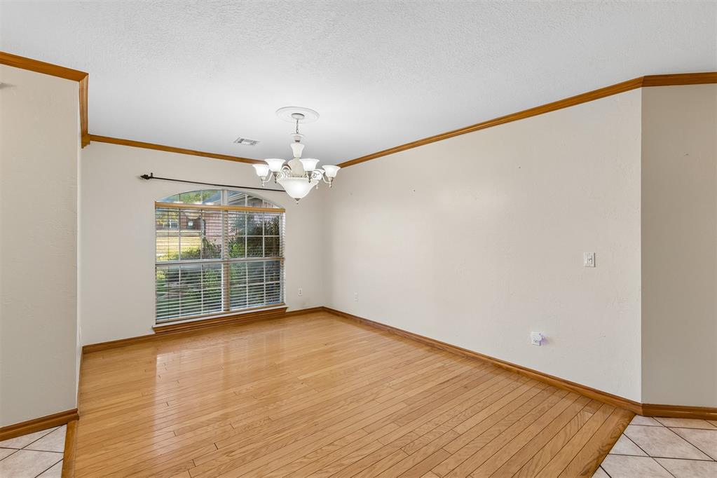 15069 Scottsdale Lane Property Photo 5