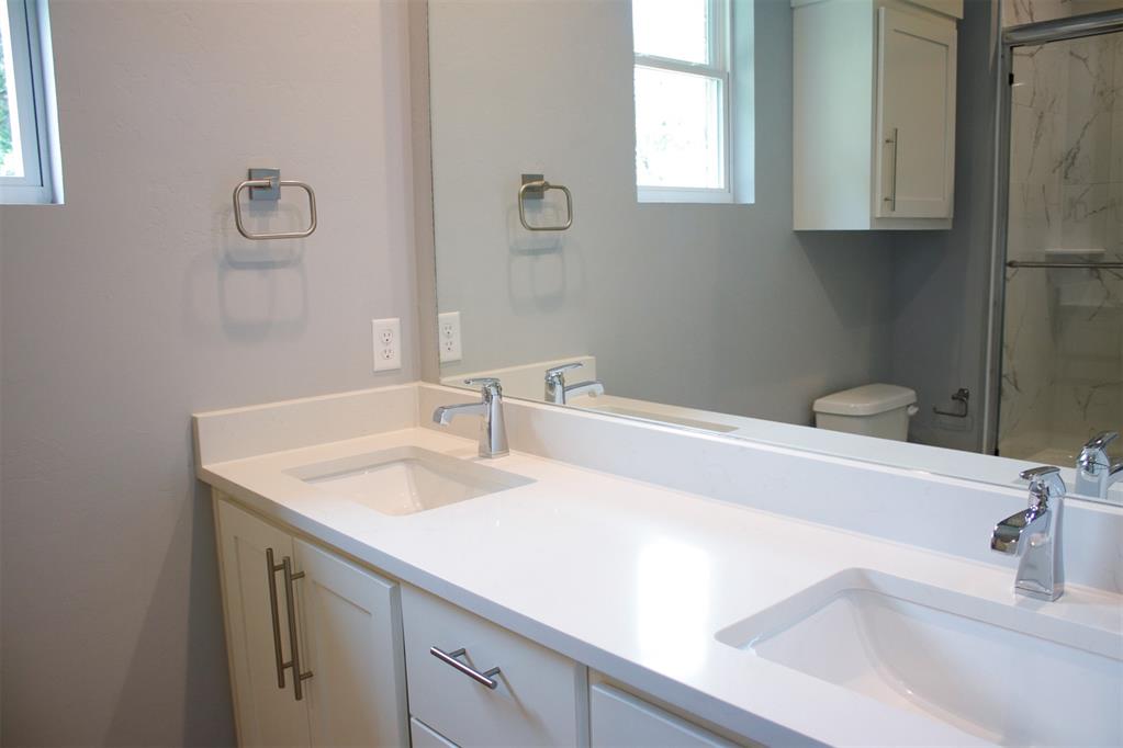 17876 Salem Road Property Photo 12