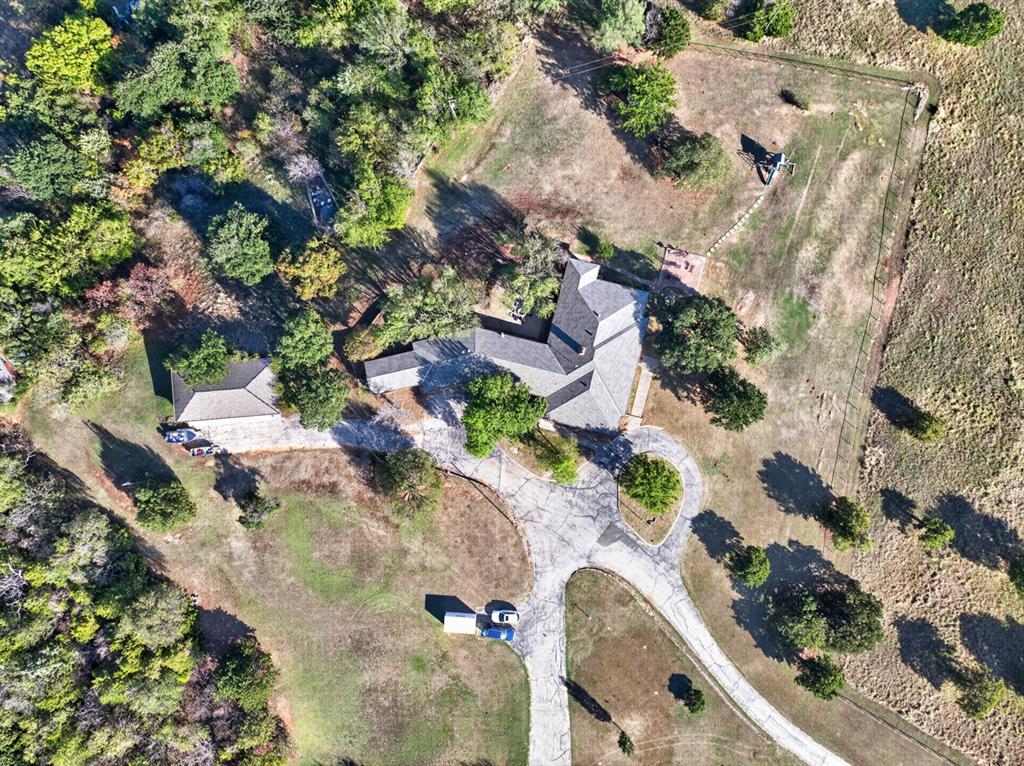 3101 E Hefner Rd. Property Photo 1