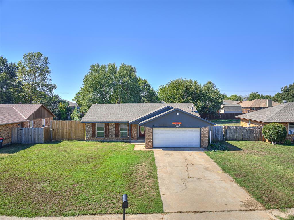 451 Crooked Oak Drive Property Photo 1