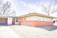 207 Pioneer Way Property Photo 3