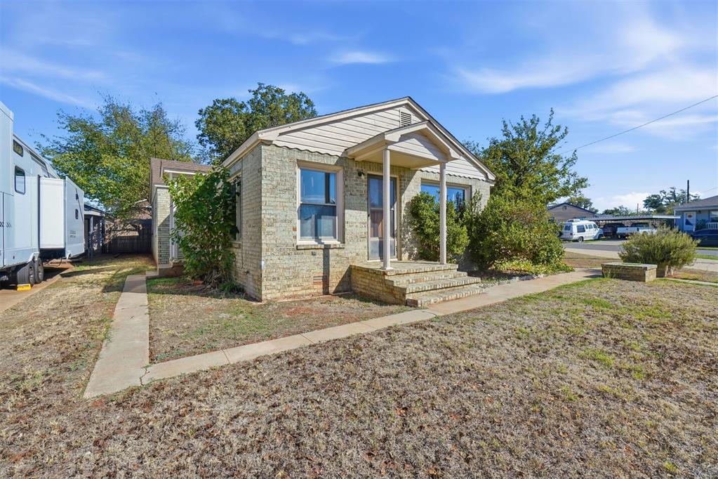 213 Shell Boulevard Property Photo 23