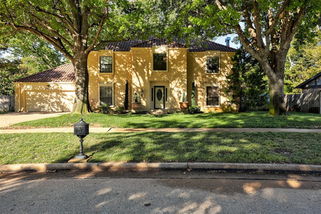 2413 S Wentworth Court Property Photo 1