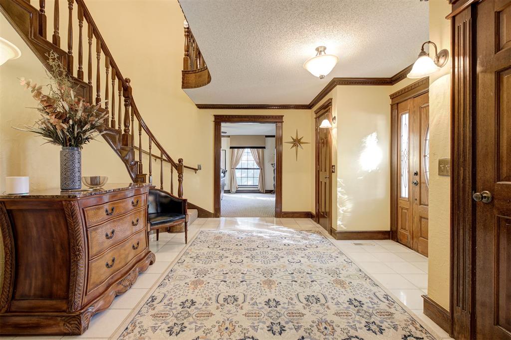 2413 S Wentworth Court Property Photo 7