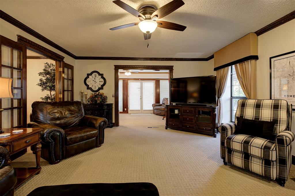 2413 S Wentworth Court Property Photo 12