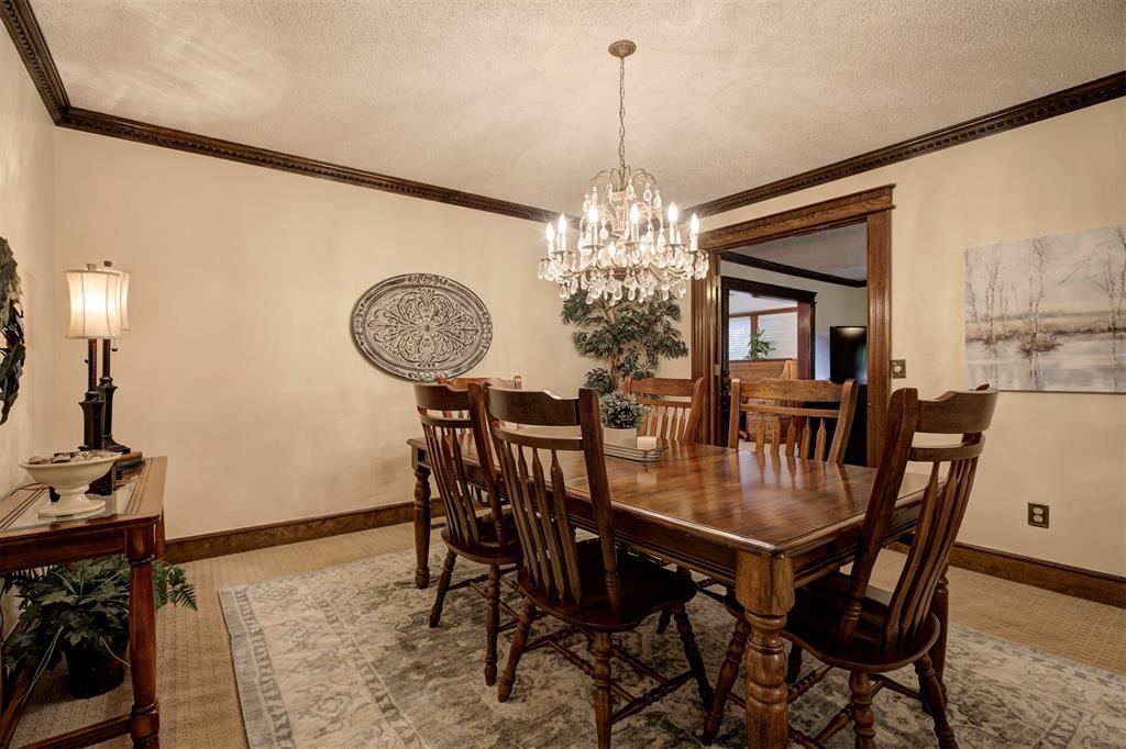 2413 S Wentworth Court Property Photo 24