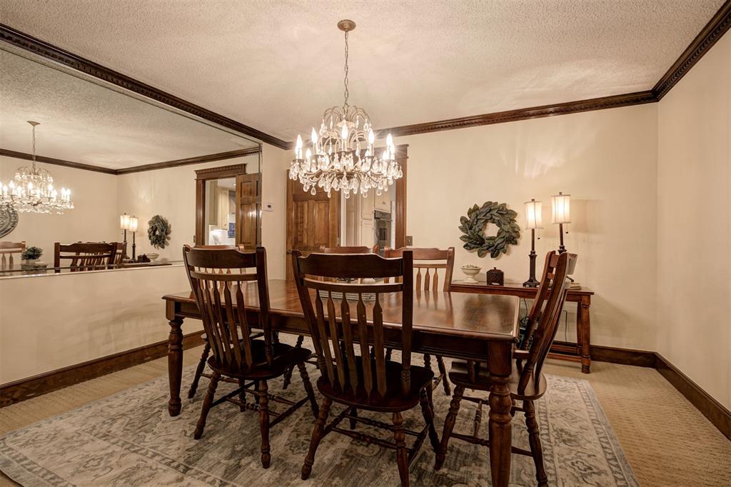 2413 S Wentworth Court Property Photo 25