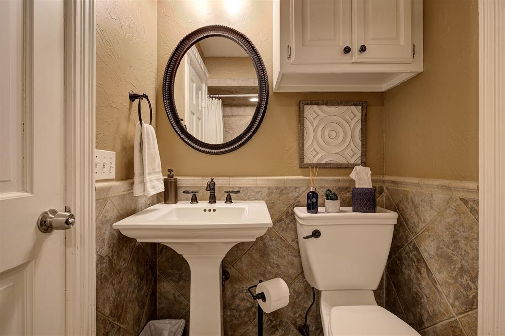 2413 S Wentworth Court Property Photo 28