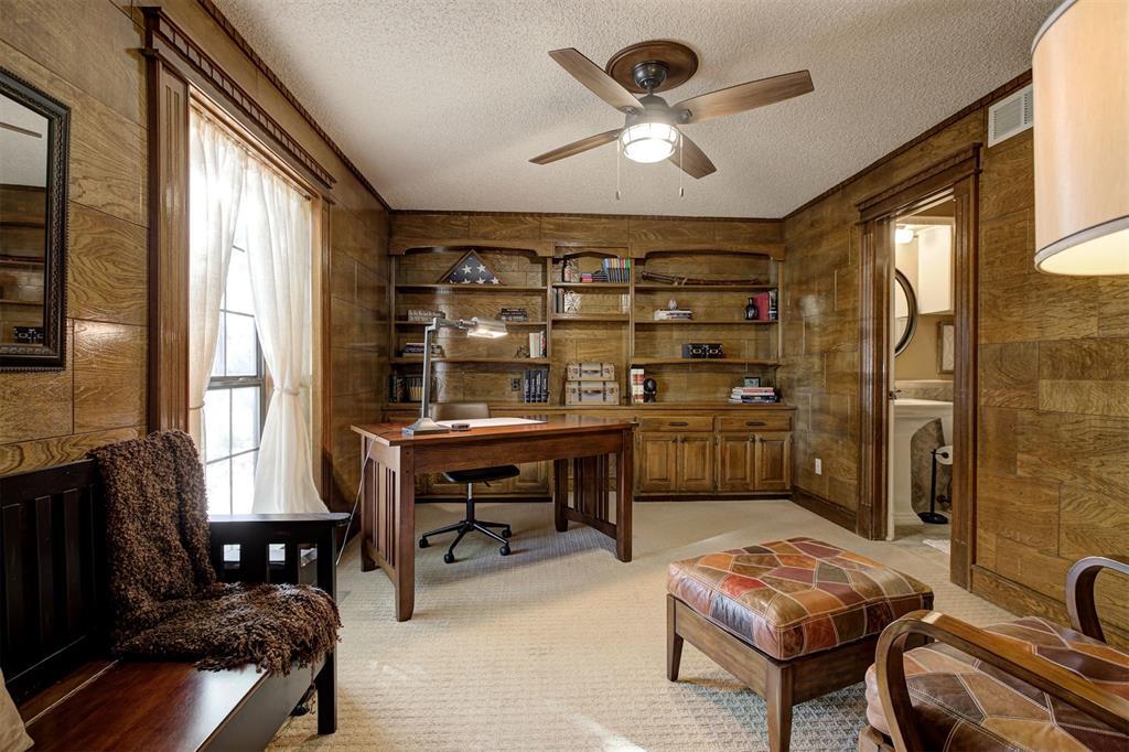 2413 S Wentworth Court Property Photo 30
