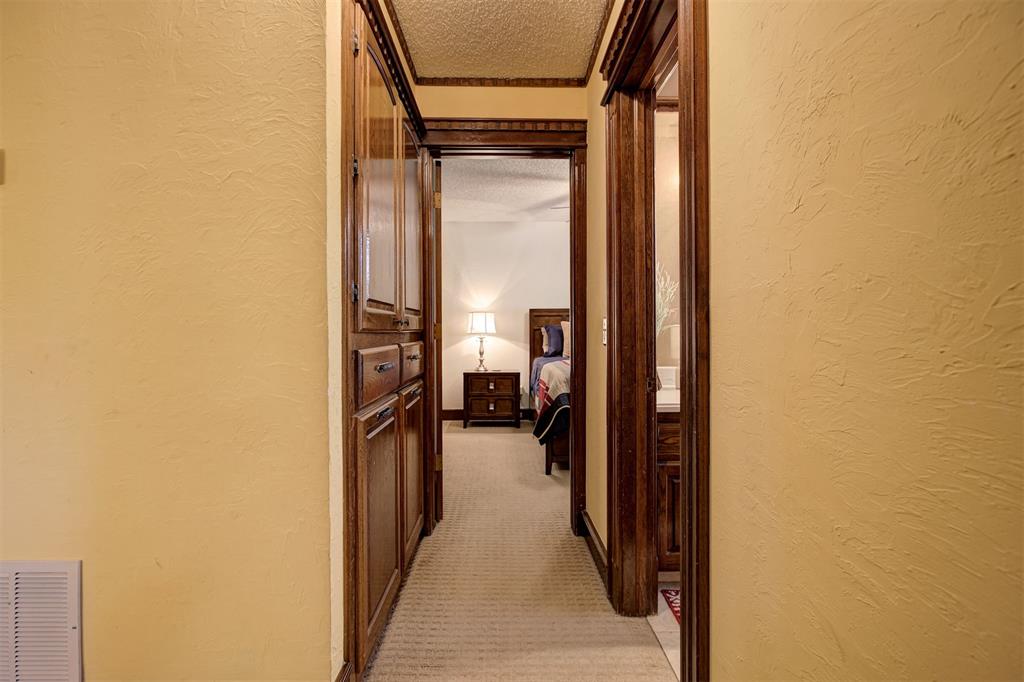 2413 S Wentworth Court Property Photo 41