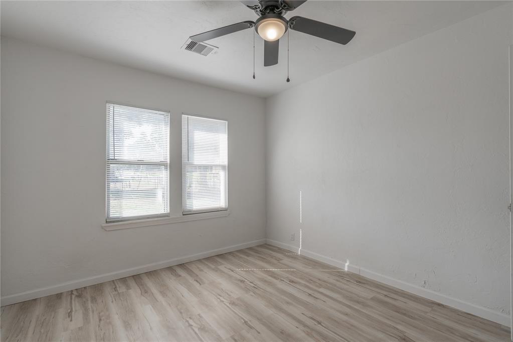 2200 Ne 19th Street Property Photo 11