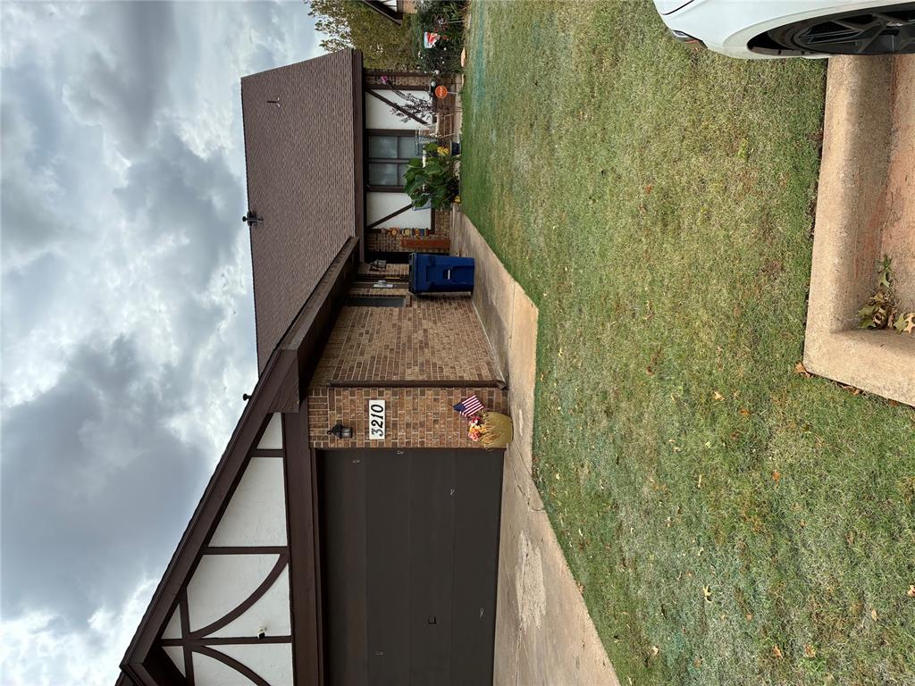 3210 Pondridge Road Property Photo