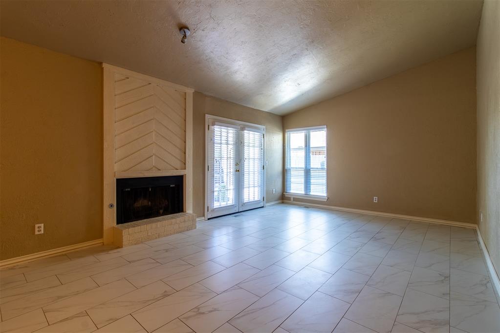 14007 Fairhill Avenue Property Photo 7