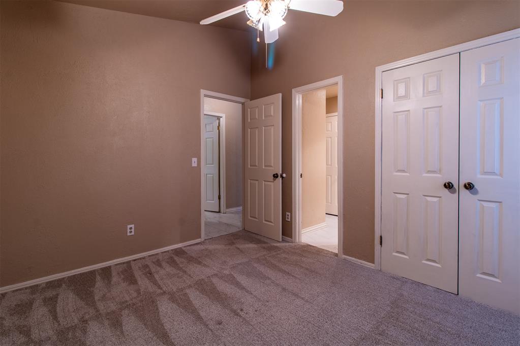 14007 Fairhill Avenue Property Photo 16