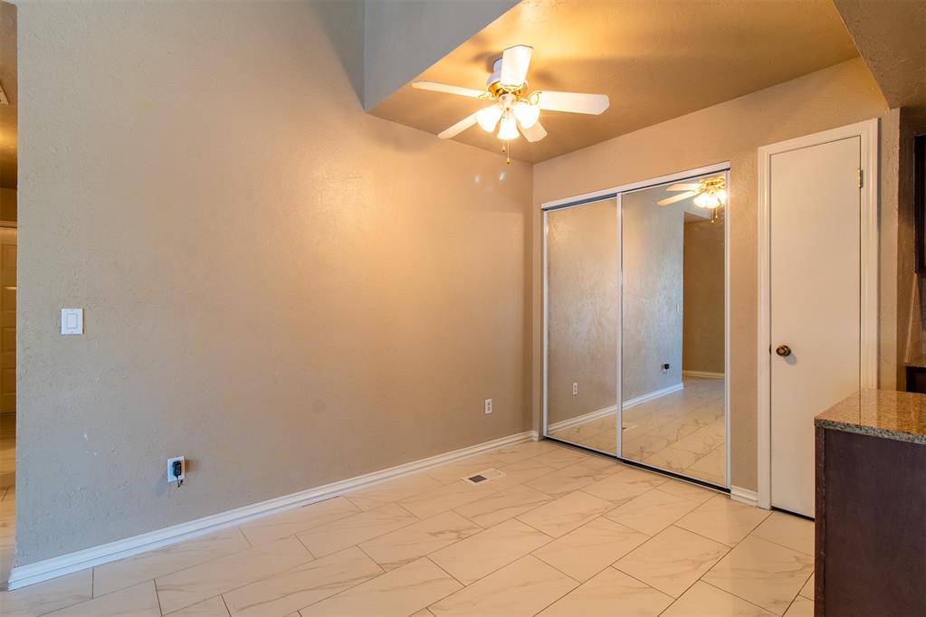 14007 Fairhill Avenue Property Photo 31