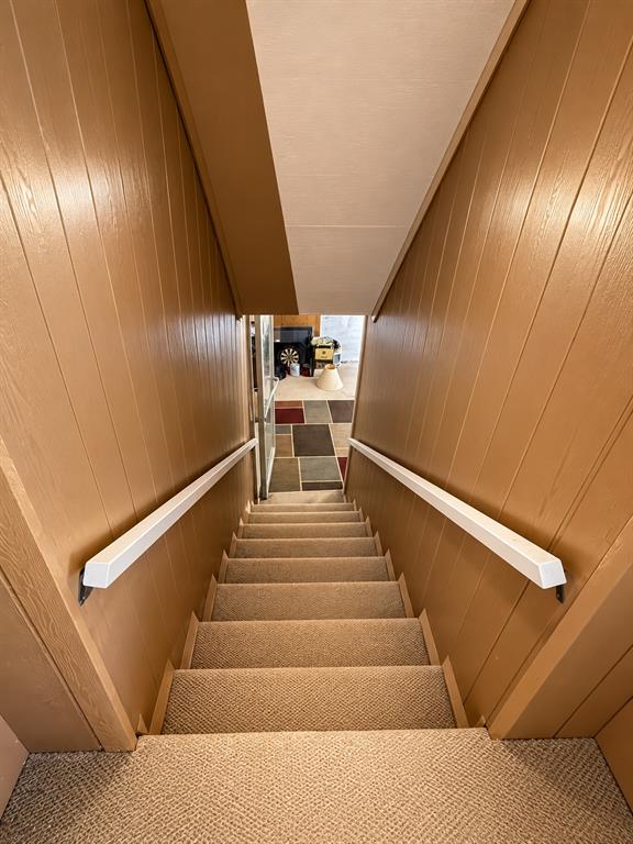 319 Division Street Property Photo 12