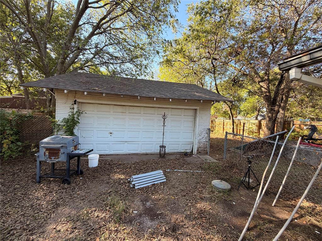 810 W Spruce Avenue Property Photo 35