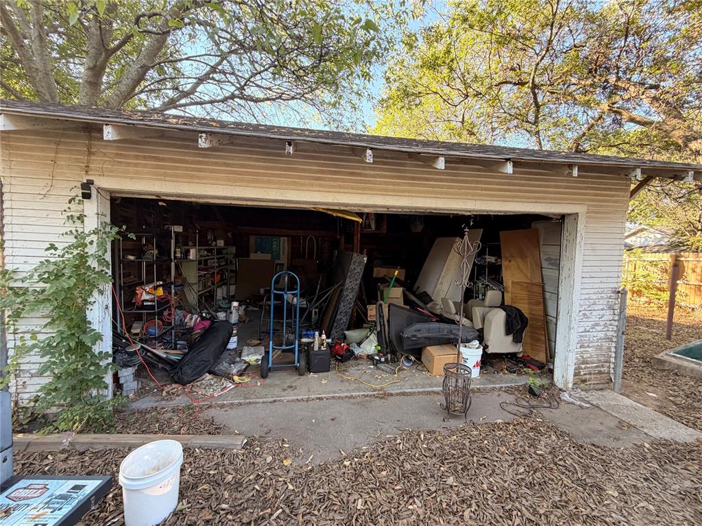 810 W Spruce Avenue Property Photo 38