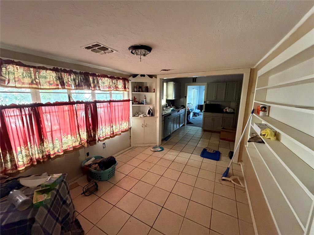 810 W Spruce Avenue Property Photo 40