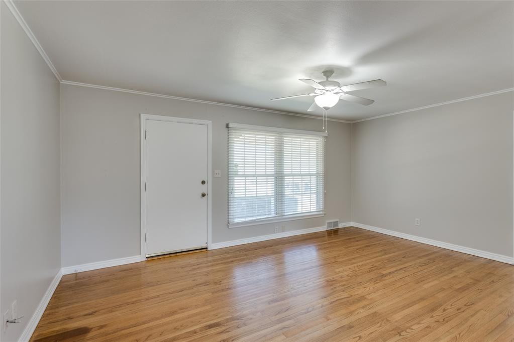 2732 Nw 67th Street Property Photo 5