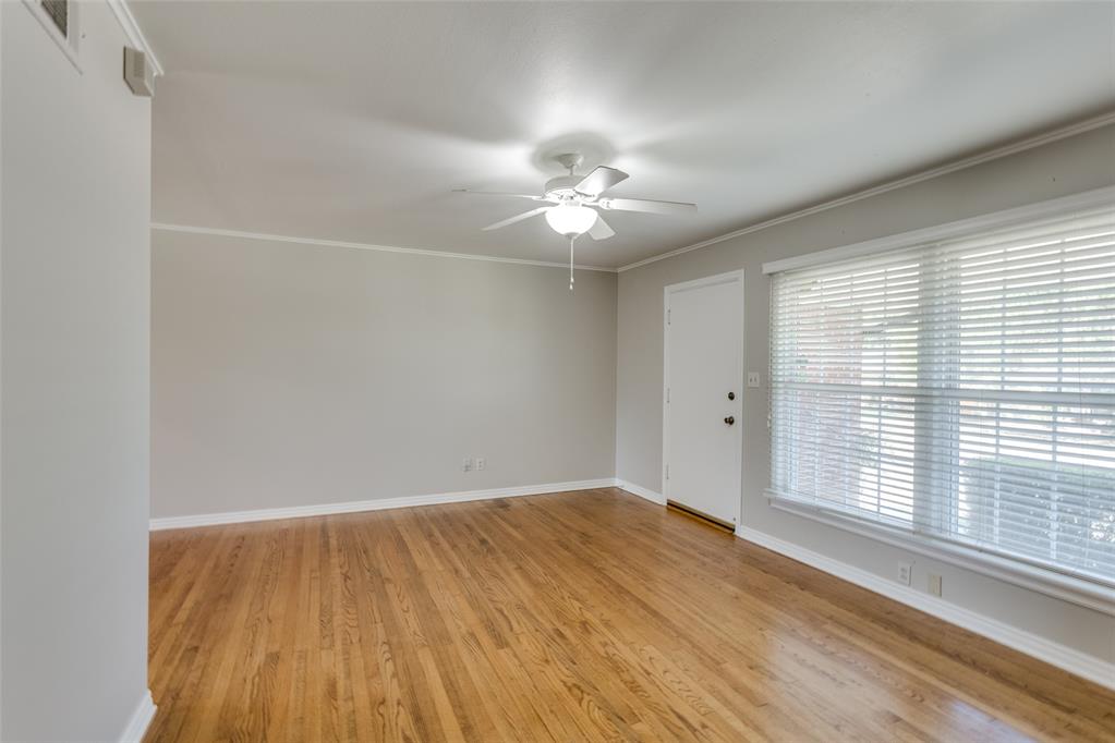 2732 Nw 67th Street Property Photo 6