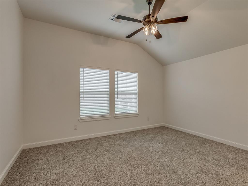 3717 Nw 177th Street Property Photo 24