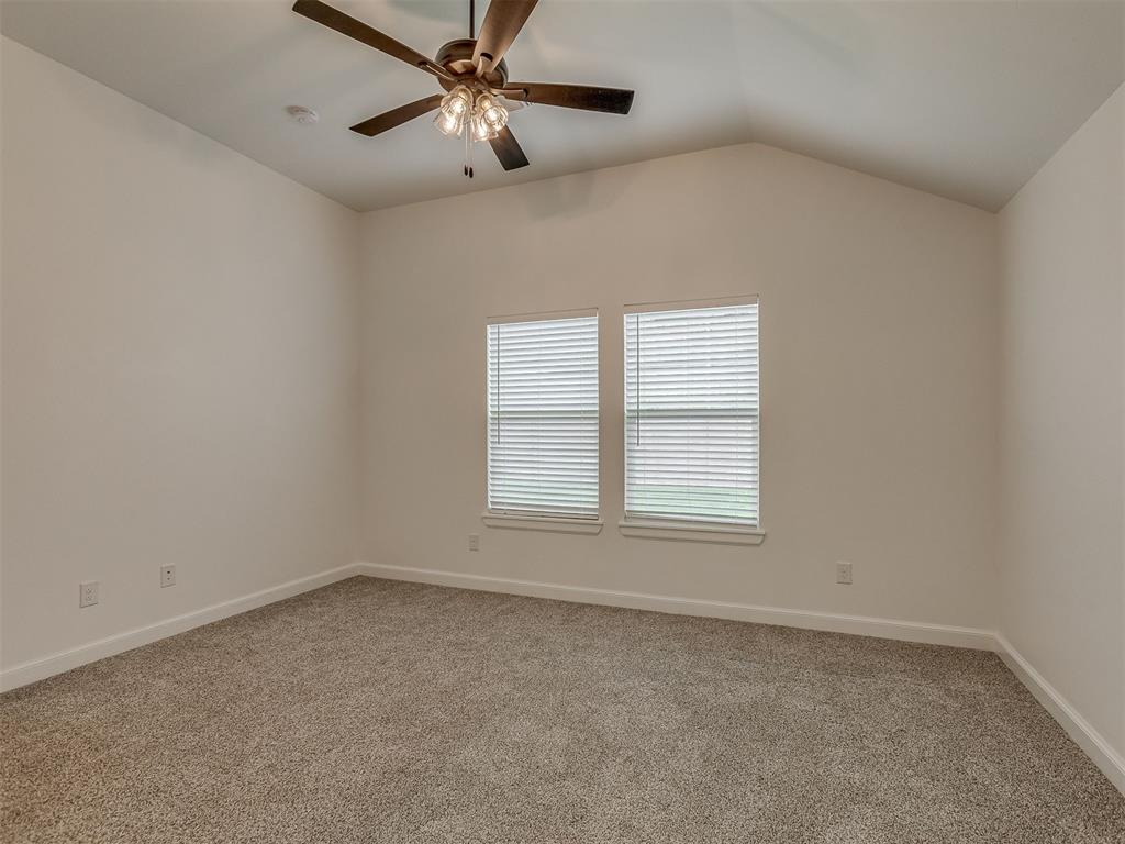 3717 Nw 177th Street Property Photo 27