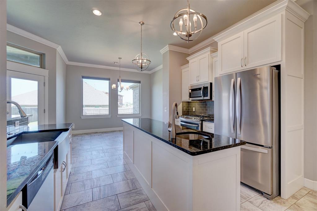 18836 Rolling Hill Way Property Photo 14