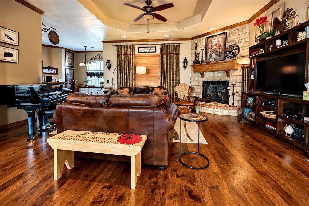 1603 Timberlake Drive Property Photo 4