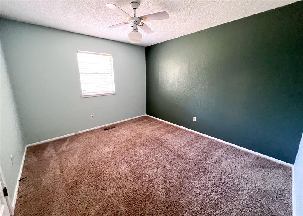 3821 Meadow Lane Property Photo 14