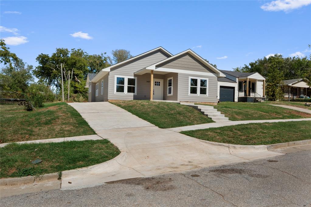 1437 Ne 9th Street Property Photo 3