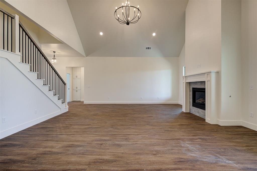 1224 Collis Court Property Photo 6