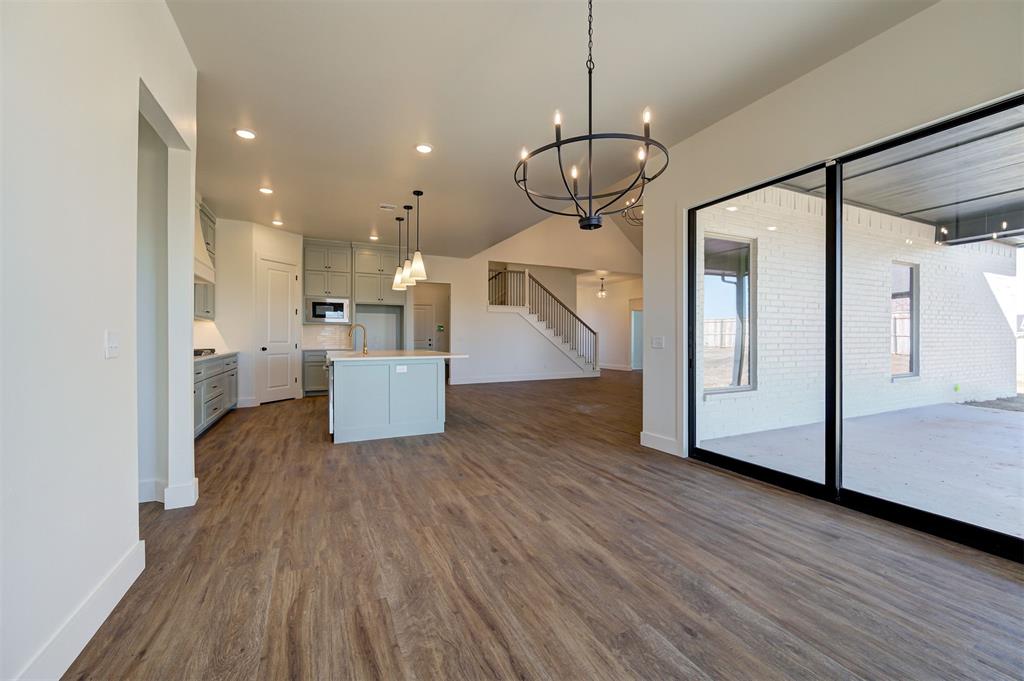 1224 Collis Court Property Photo 18