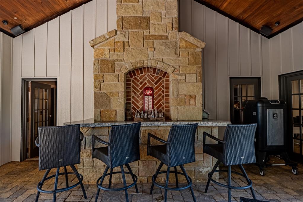 6315 River Oaks Road Property Photo 43