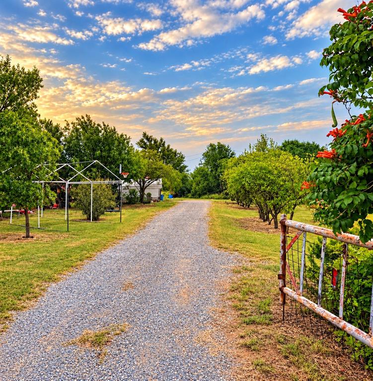 9896 N 2280 Road Property Photo 1
