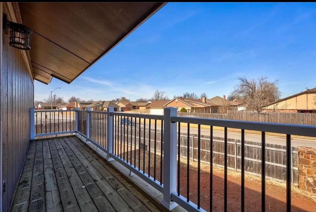 2221 S Shadowridge Court Property Photo 19
